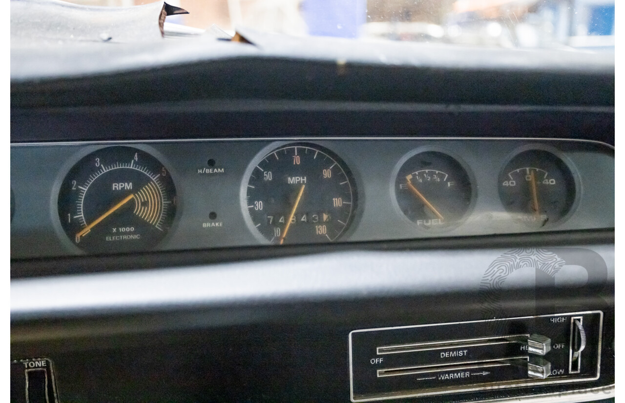 11/1972 Chrysler VH Valiant Pacer 4d Sedan Citron Gold Metallic Hemi 265ci 4.3L