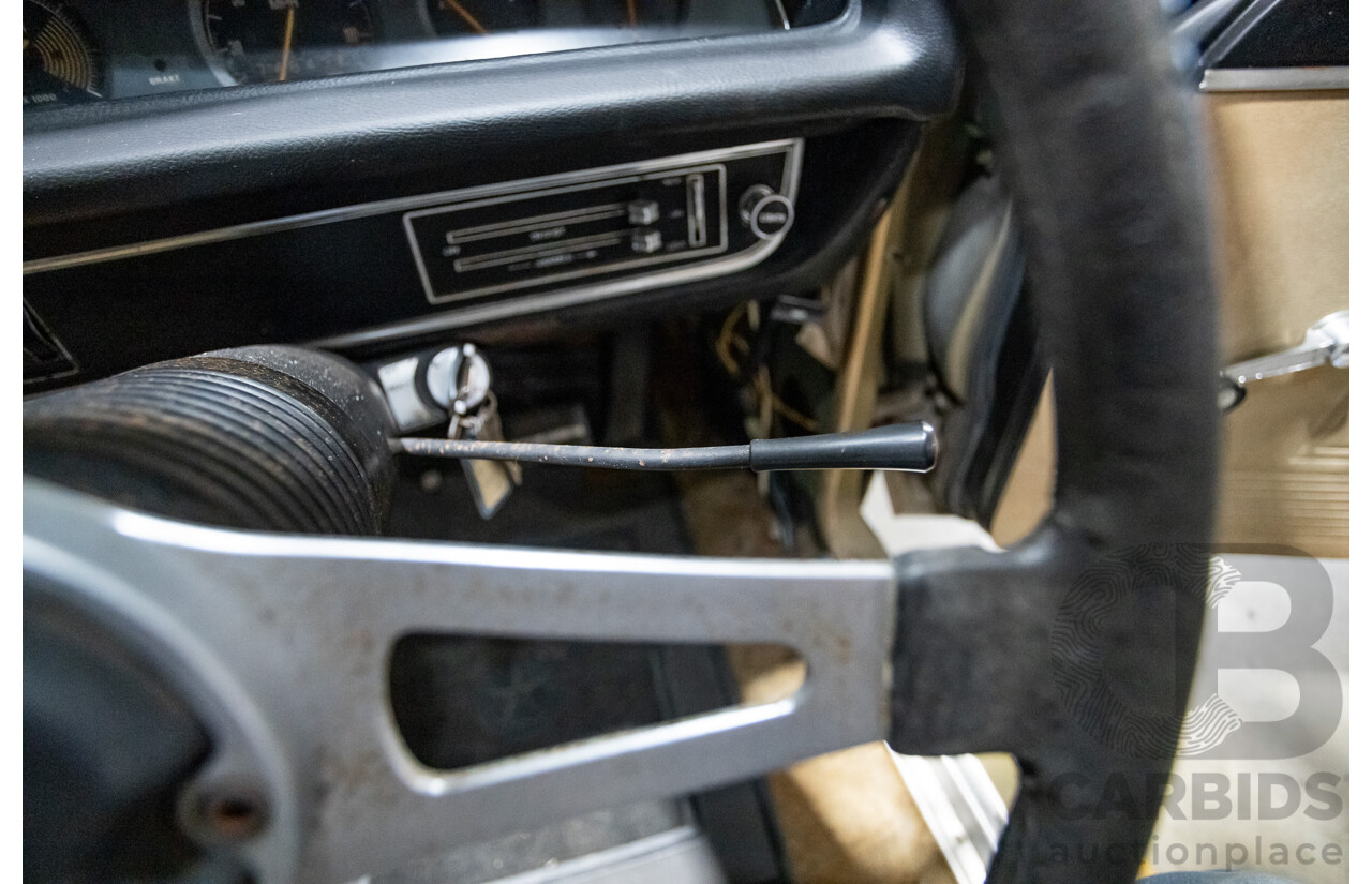 11/1972 Chrysler VH Valiant Pacer 4d Sedan Citron Gold Metallic Hemi 265ci 4.3L