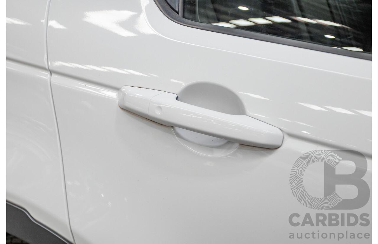 Land Rover Discovery Sport Si4 (213kW) SE (AWD) L550 MY19 4D Wagon Fuji White Turbo 2.0L