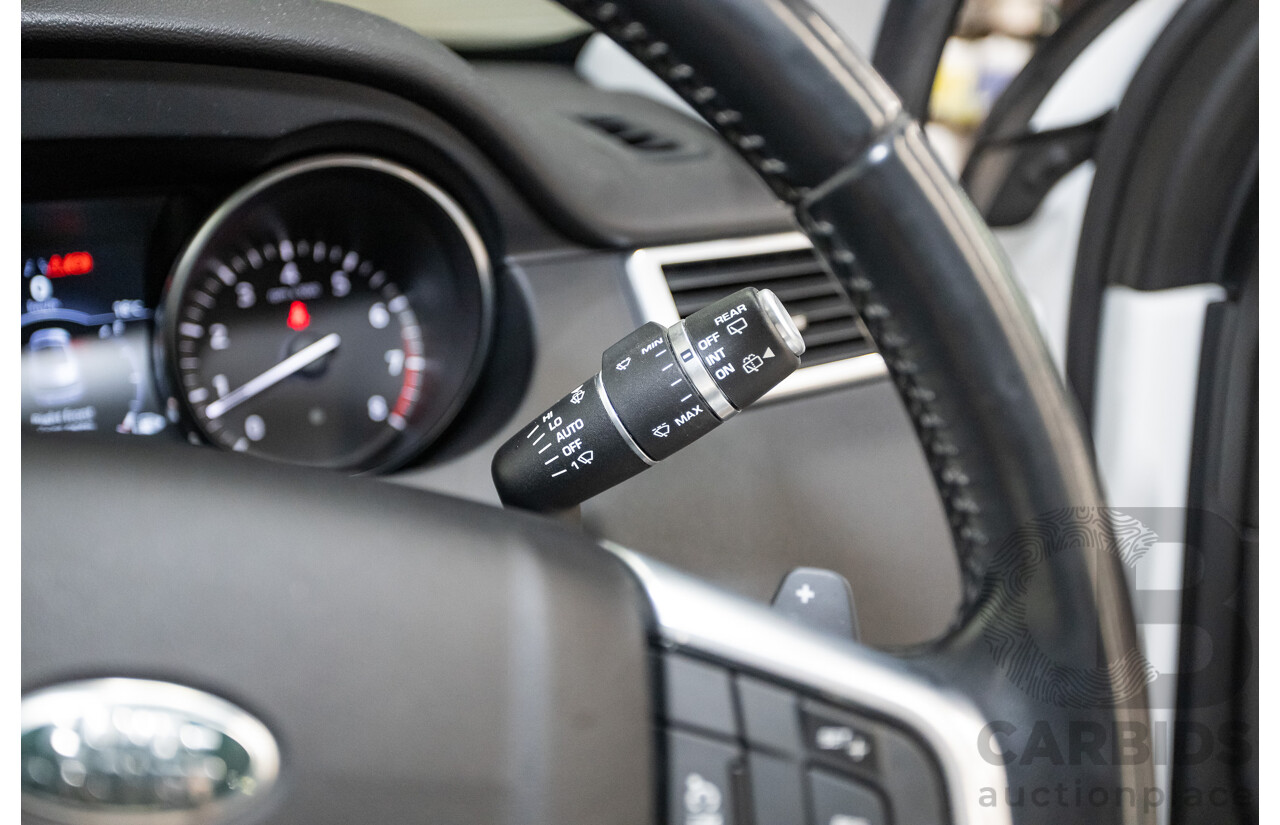 Land Rover Discovery Sport Si4 (213kW) SE (AWD) L550 MY19 4D Wagon Fuji White Turbo 2.0L