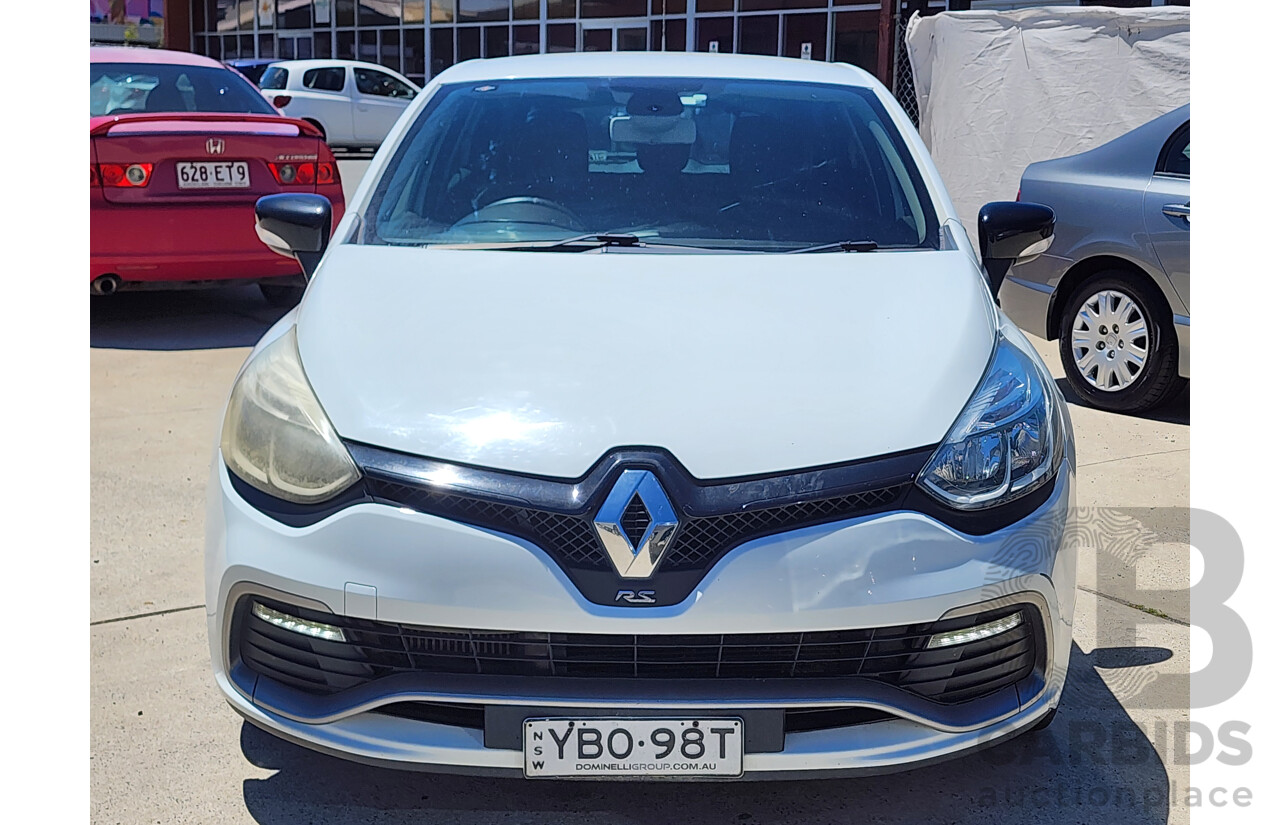 6/2014 Renault Clio RS 200 Sport Trophy X98 5d Hatchback White 1.6L