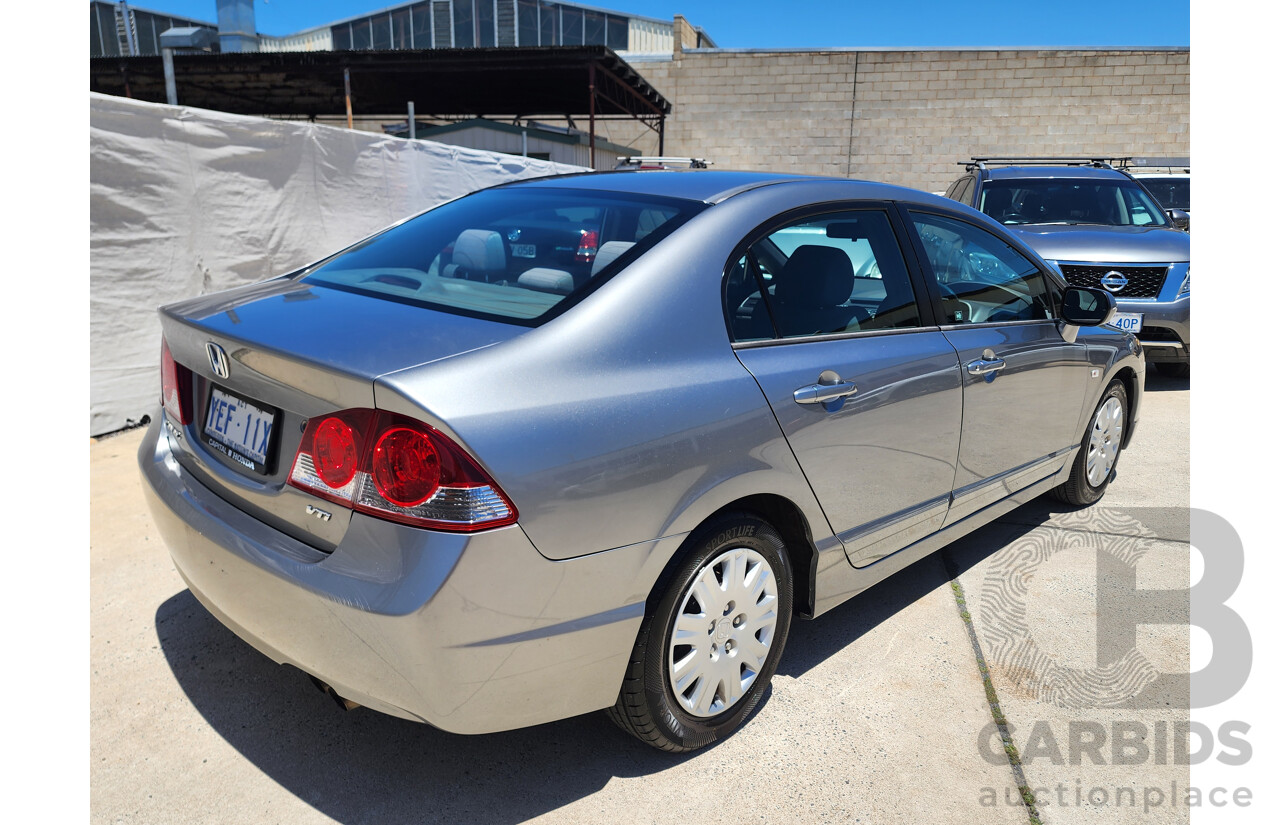2/2006 Honda Civic VTi 40 4d Sedan Grey 1.8L