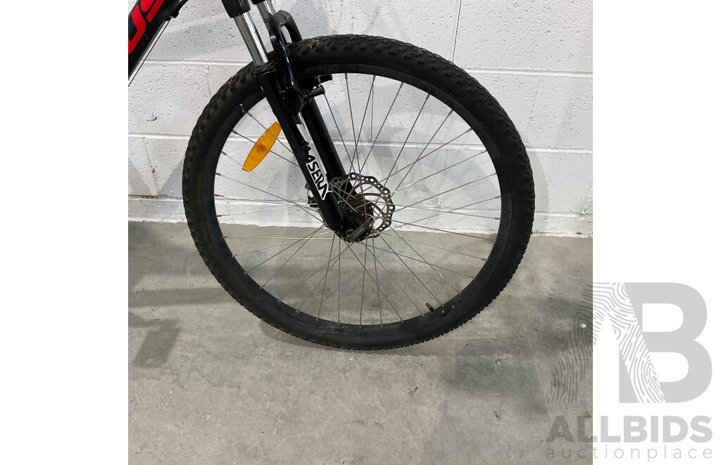 Radius Targa 30 Mountain Bike - Size L - Red