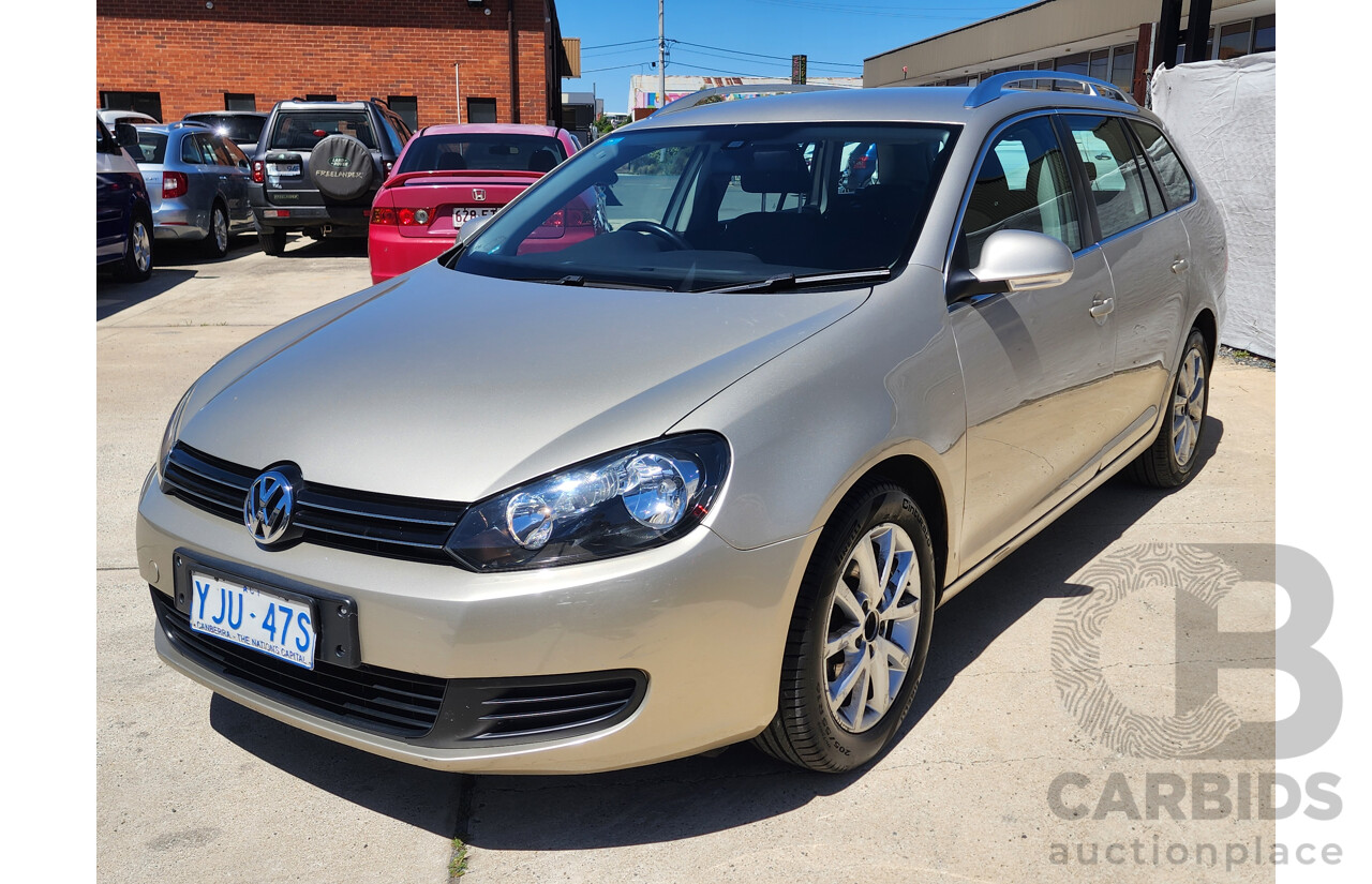 10/2013 Volkswagen Golf 118 TSI Comfortline 4d Wagon Silver 1.4L