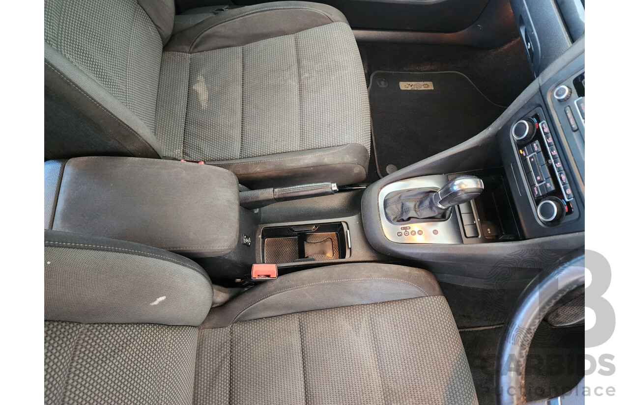 10/2013 Volkswagen Golf 118 TSI Comfortline 4d Wagon Silver 1.4L