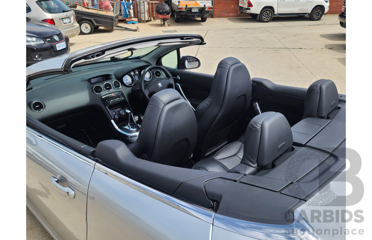 10/2011 Peugeot 308 CC  2d Cabriolet Silver 1.6L