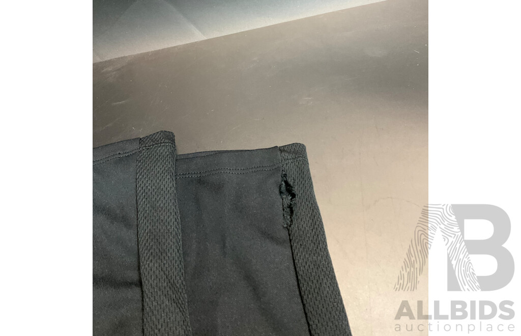 Nike Men's Long Sleeve & Pants - Sizes M & L - Lot of 6