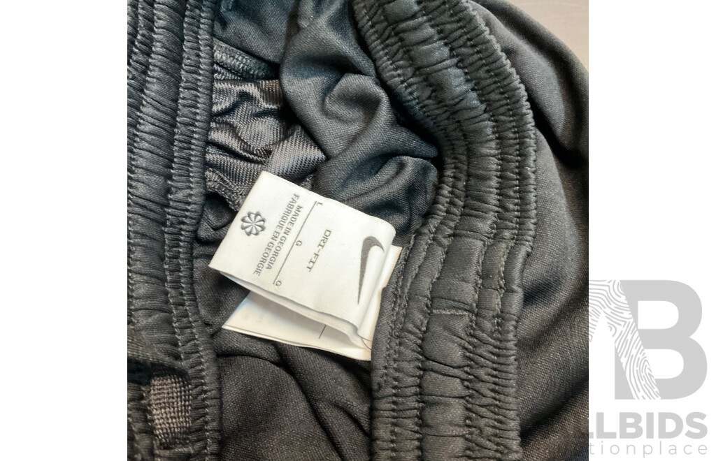 Nike Men's Long Sleeve & Pants - Sizes M & L - Lot of 6