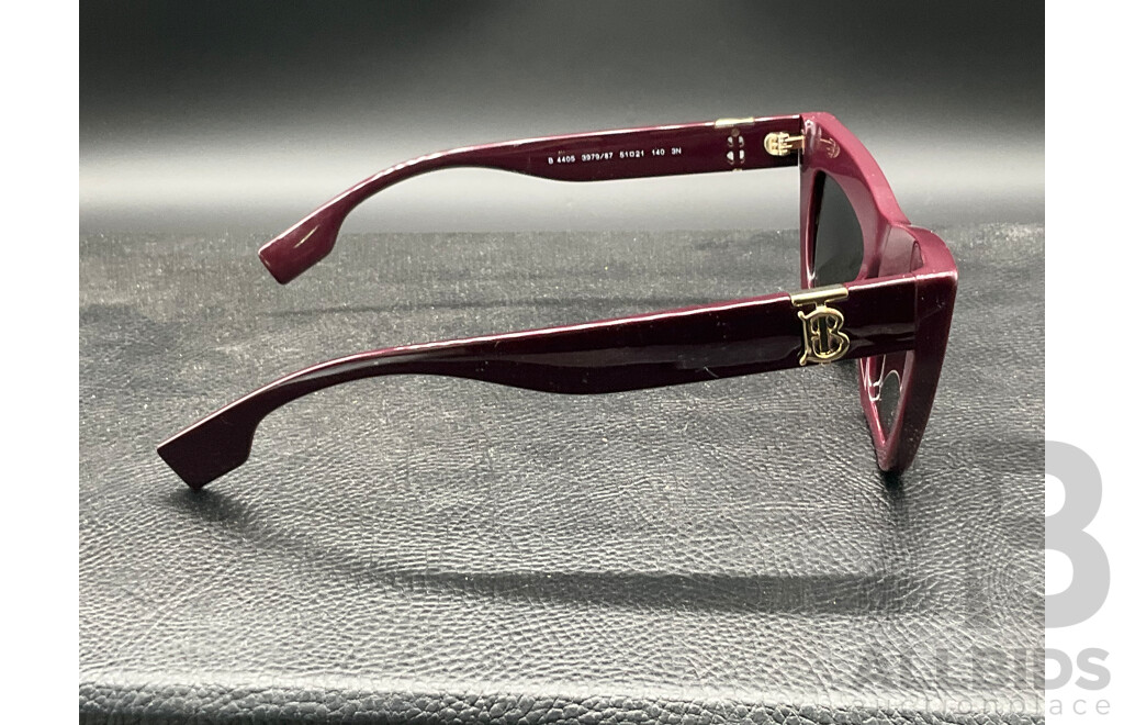 Cat Eye in Bordeaus Acetate with Dark Grey Lenses (B4405) Sunglasses Branded BURBERRY