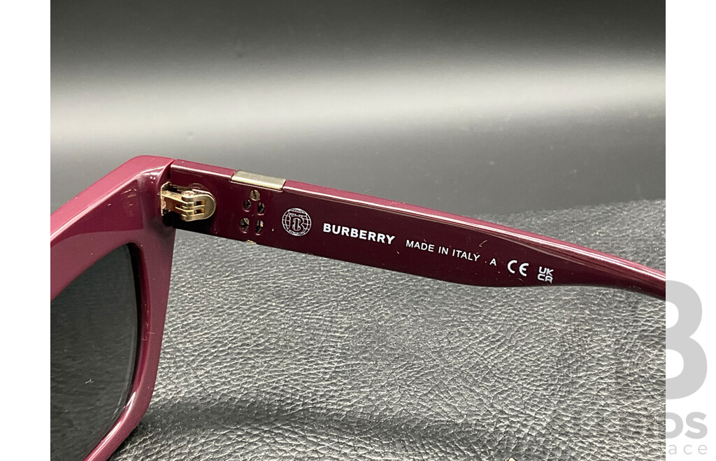 Cat Eye in Bordeaus Acetate with Dark Grey Lenses (B4405) Sunglasses Branded BURBERRY