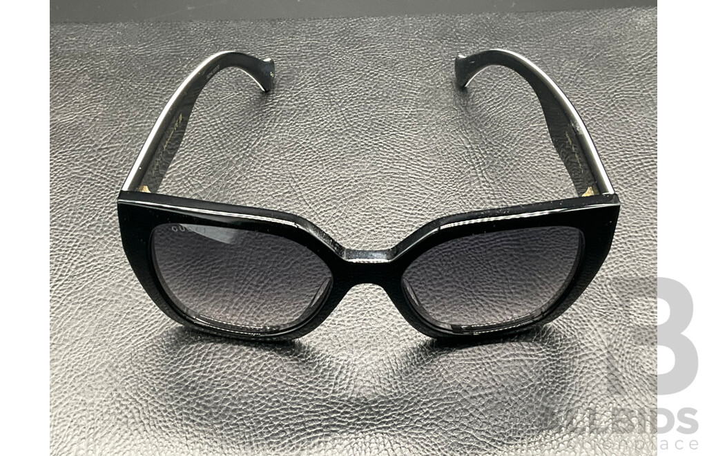Square Frame (GG1300S) Sunglasses Branded GUCCI