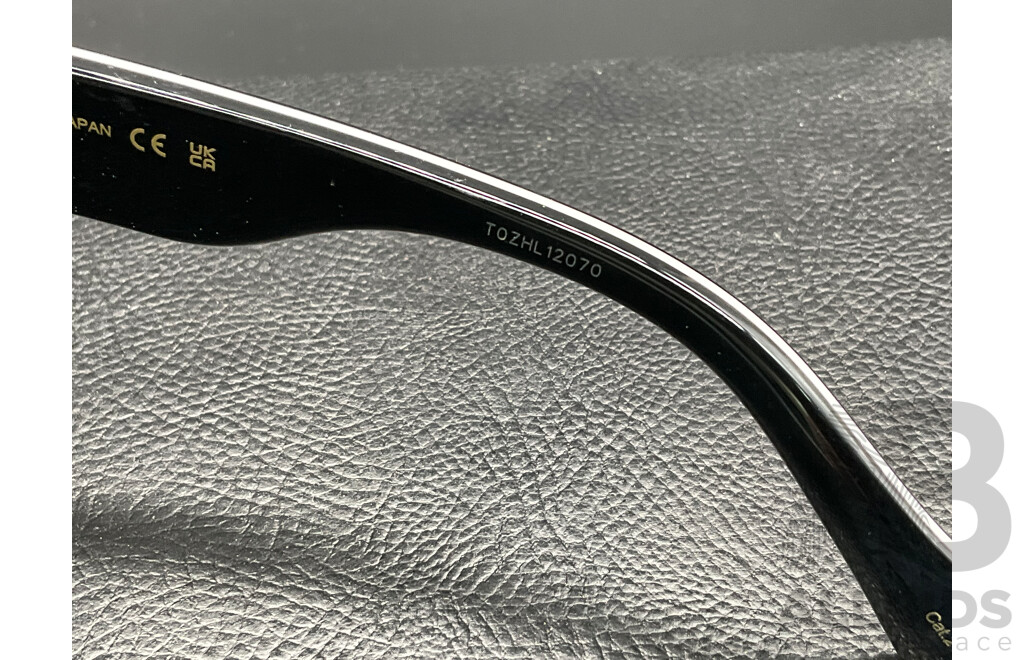 Square Frame (GG1300S) Sunglasses Branded GUCCI