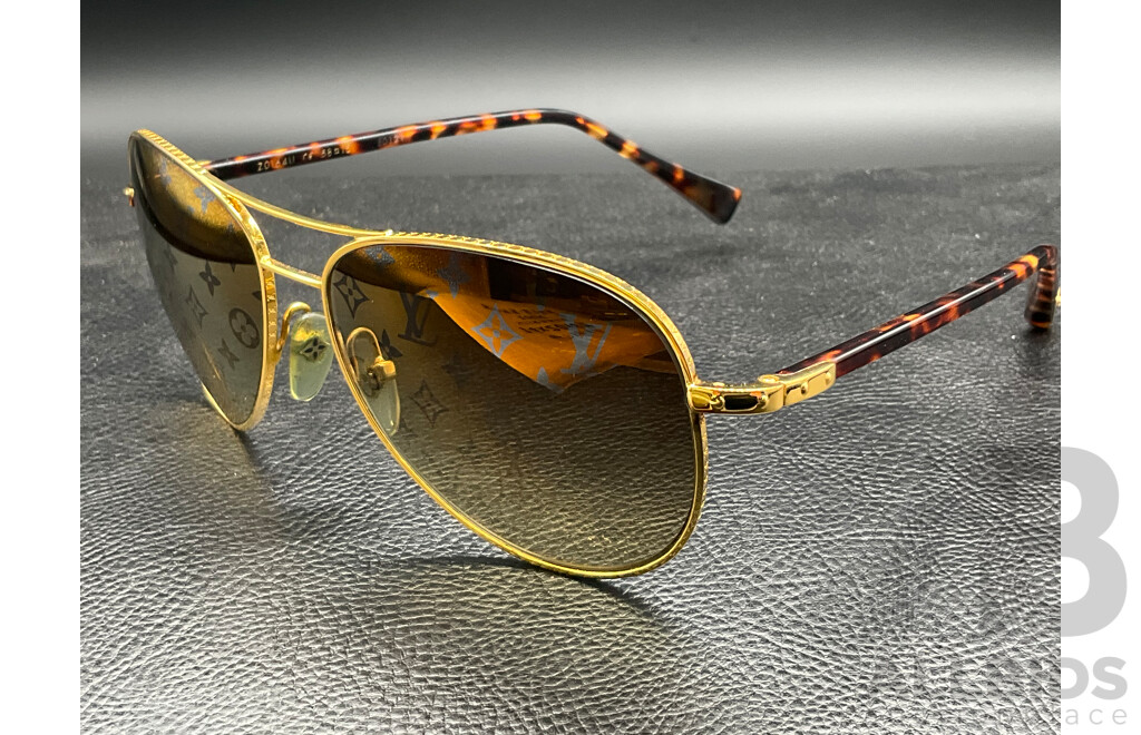 Conspiration Pilote Aviator (XO164U) Sunglasses Branded LOUIS VUITTON