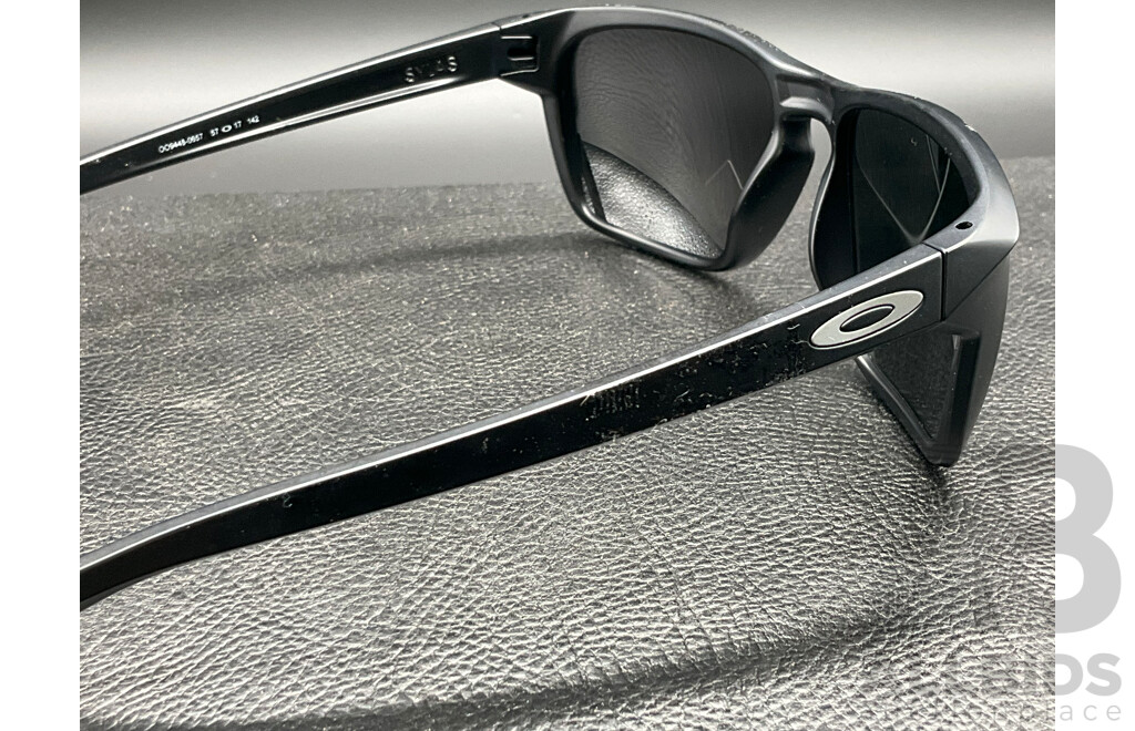 OAKLEY Sylas Sunglasses