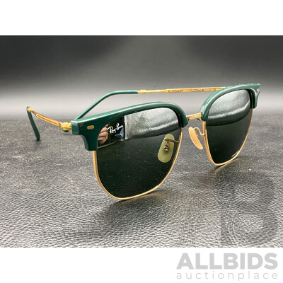 RayBan New Clubmaster (RB 4416) Green/Gold Sunglasses