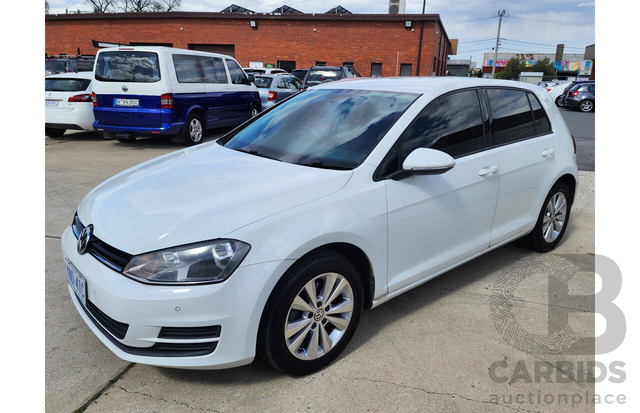 3/2014 Volkswagen Golf 90 TSI AU MY14 5d Hatchback White 1.4L