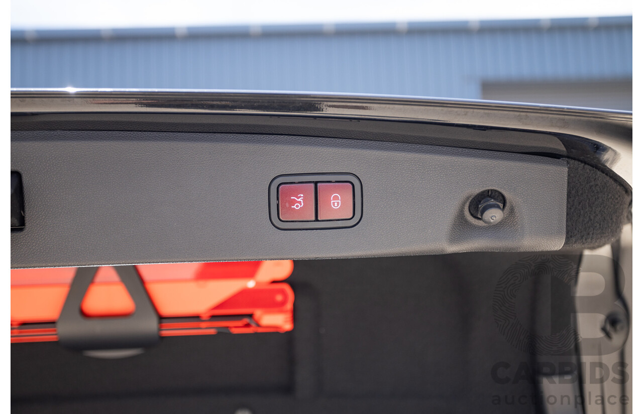 12/2012 Mercedes-Benz E250 CGI Avantgarde 212 MY12 4D Sedan Obsidian Black Turbo 1.8L